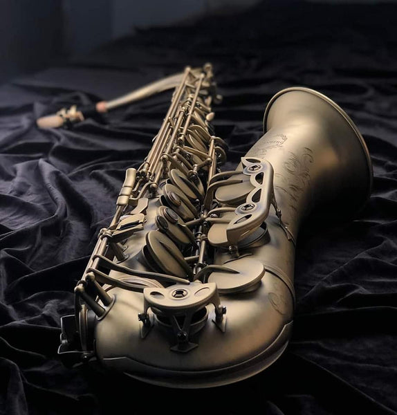 Alto saxophone 30th Anniversary "Dinant" engravure